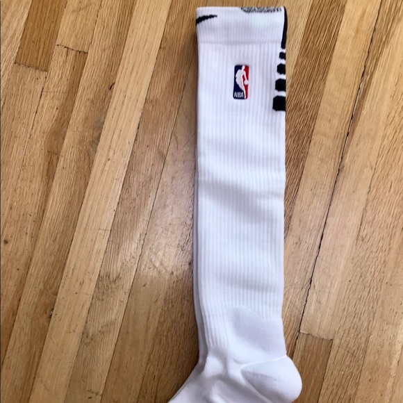 nike calf socks
